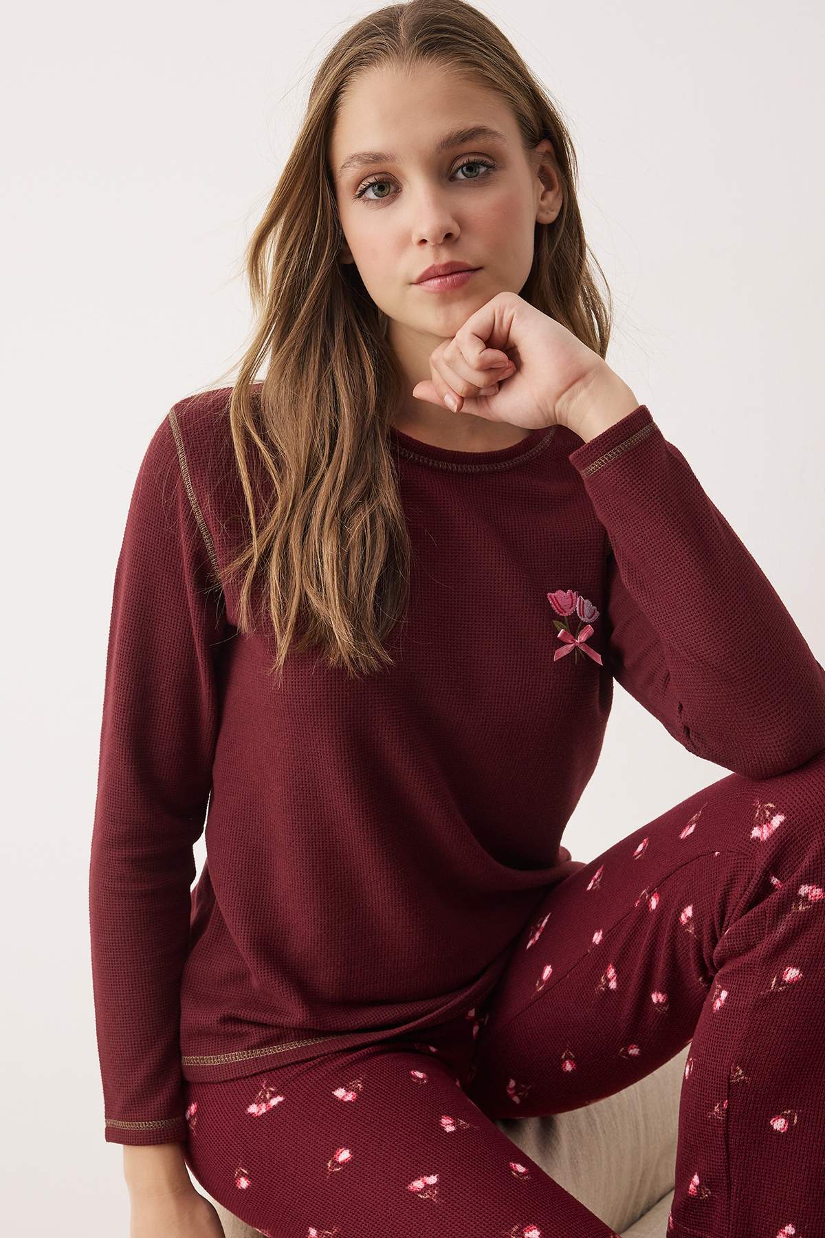Bordo Kurdele/Fiyonklu Yumuşak Kışlık Waffle Örme Pijama Takımı THMAW26PT00187 Secondary image