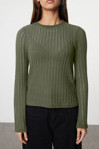 Haki Transparan Triko Görünümlü Kumaş Regular Boy Bisiklet Yaka Örme Bluz TWOAW24BZ00094