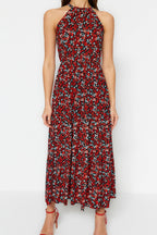 Çok Renkli Çiçek Desenli Boyundan Bağlamalı Baskılı A-Line Maxi Örme Elbise TWOSS23EL00705