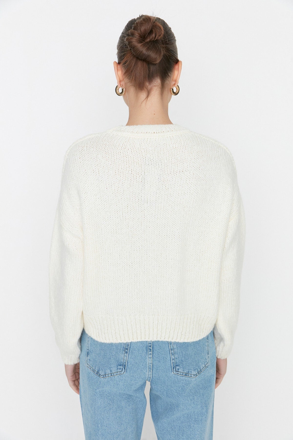 Ekru Geniş Kalıp Yumuşak Dokulu Basic Triko Kazak TWOAW23KZ00185