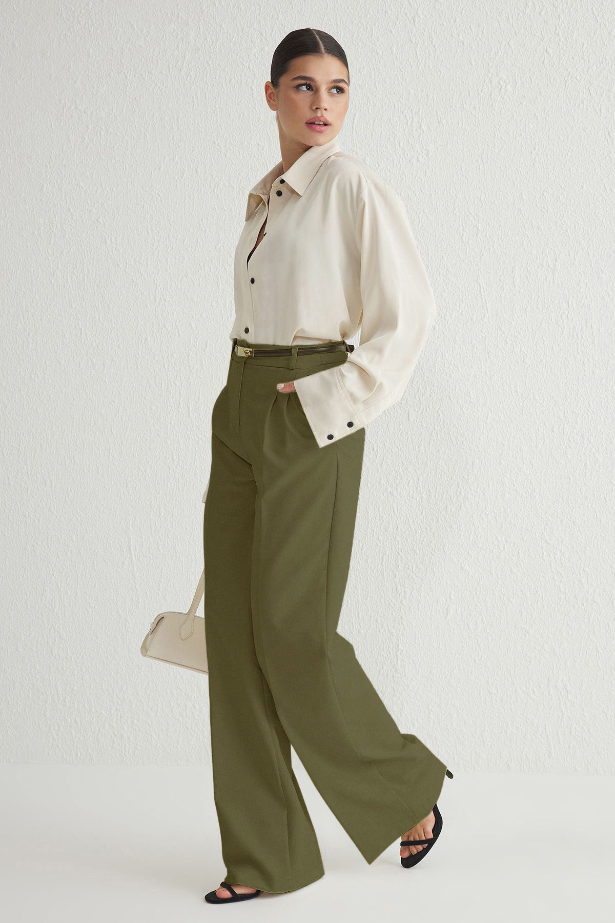 Açık Haki Pilili Wide Leg/Geniş Paça Pantolon TWOAW25PL00109 Palazzo