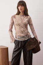 Ekru Soyut Animal Kayık Yaka Asimetrik Detaylı Fitted/vücuda Oturan Örme Bluz TWOAW26BZ00128