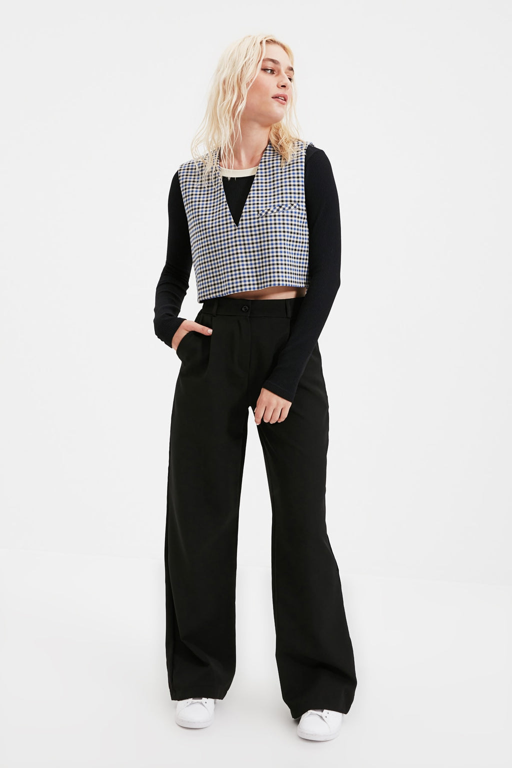 Siyah Yüksek Bel Wide Leg/Geniş Paça Pileli Dokuma Kumaş Pantolon TWOAW21PL0076