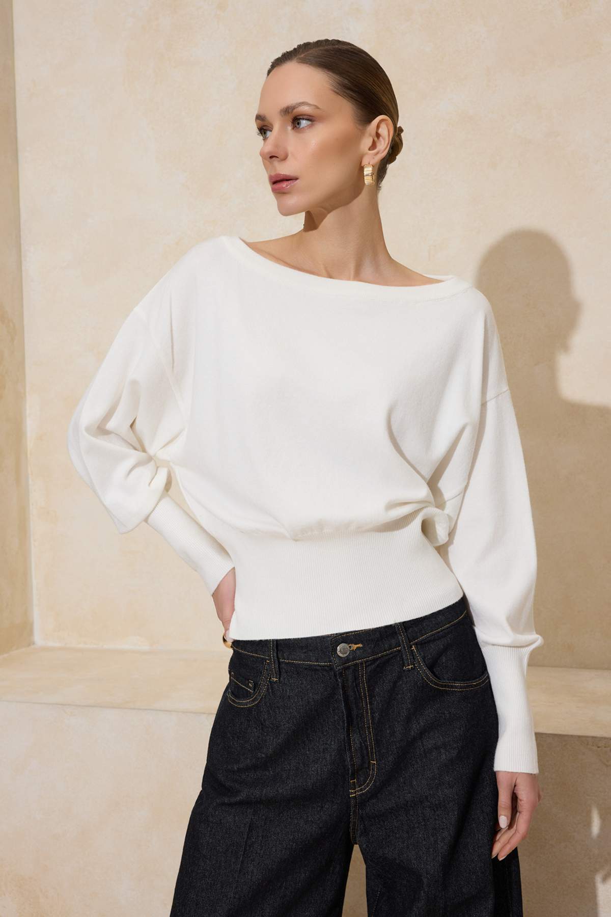 Ekru Yumuşak Dokulu Kayık Yaka  Triko Kazak TWOAW26KZ00300 Secondary image