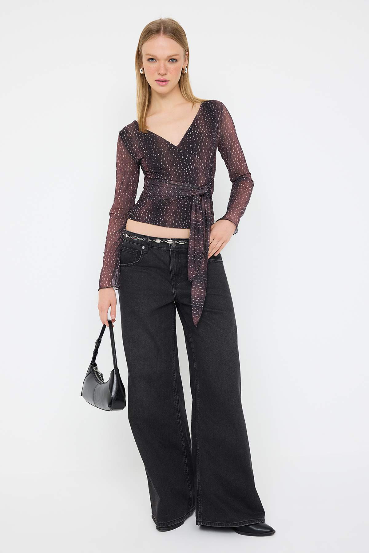 Teen Kahverengi Animal Anvelop Fitted/Vücuda Oturan Örme Bluz TWOAW26BZ00226 Secondary image