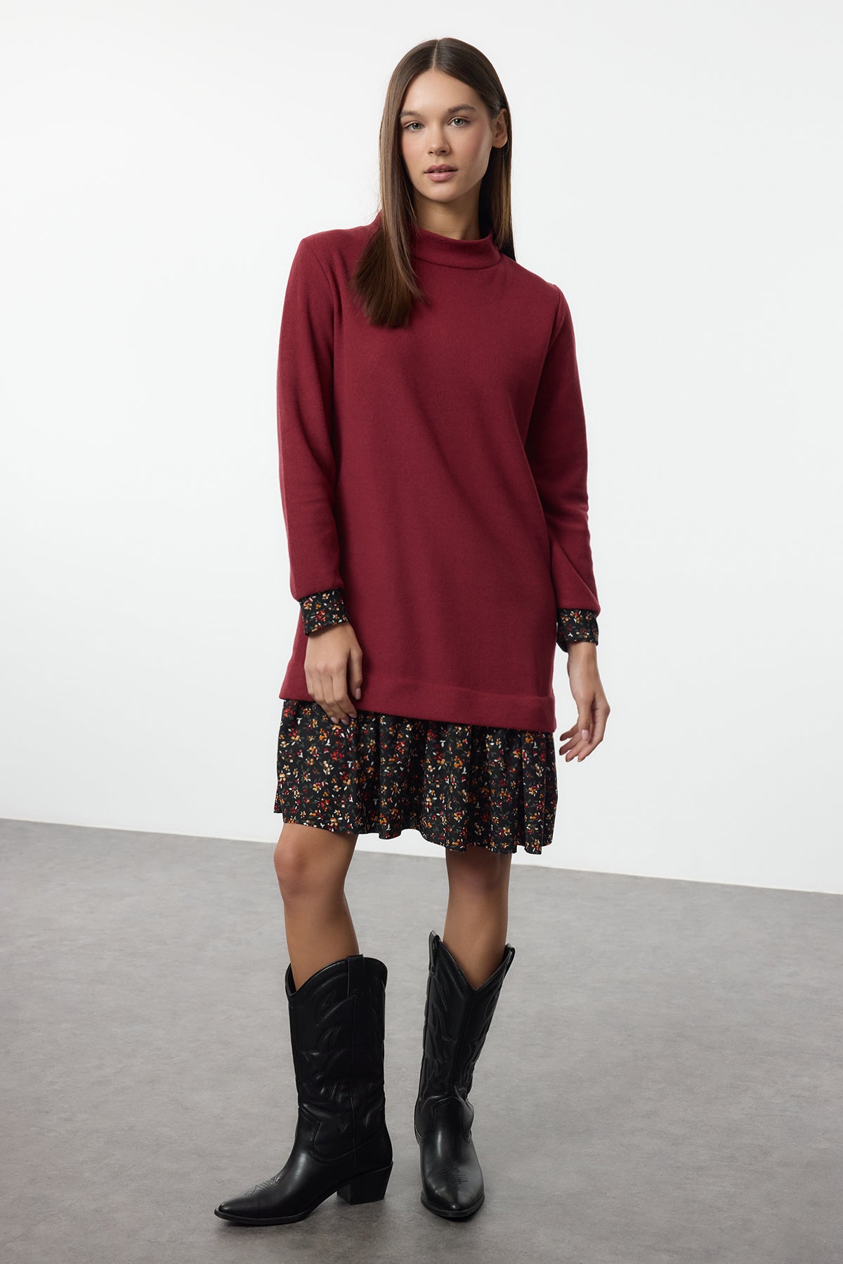 Bordo Çiçek Baskılı Mini Selanik Dik Yaka Örme Elbise TWOAW25EL00282 Secondary image