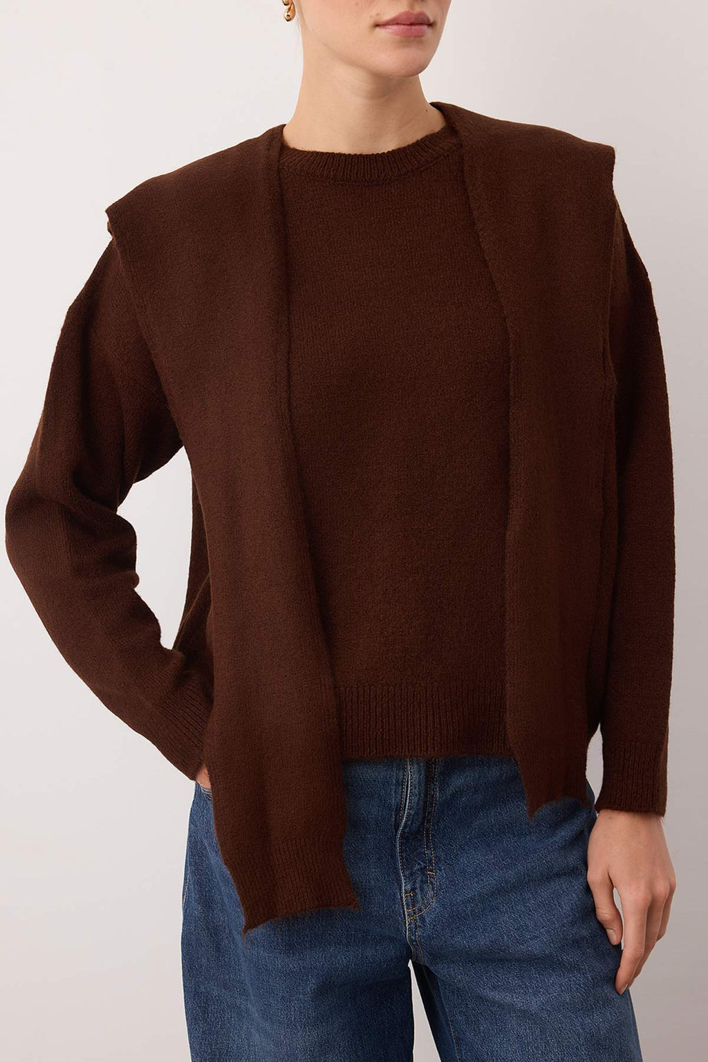 Kahverengi Yumuşak Dokulu Geniş Kalıp Şallı Triko Kazak TWOAW26KZ00166