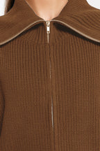 Açık Kahverengi Geniş Kalıp Devrik Yaka Fermuarlı Triko Hırka TWOAW24HI00072