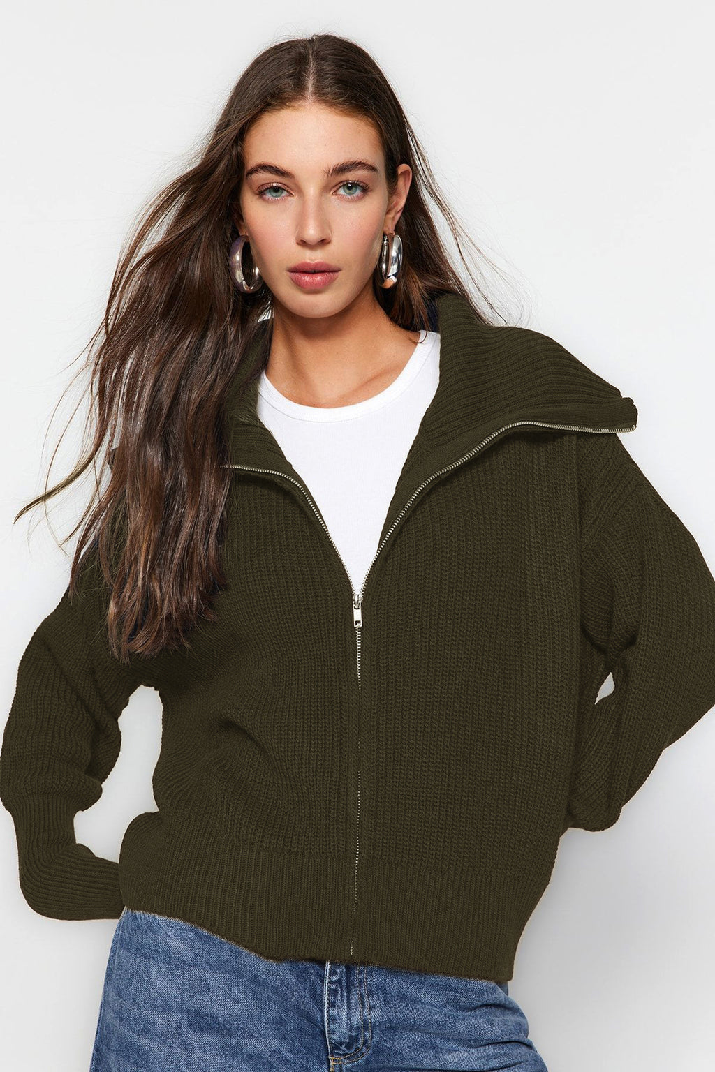 Haki Geniş Kalıp Devrik Yaka Fermuarlı Triko Hırka TWOAW24HI00072