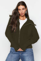 Haki Geniş Kalıp Devrik Yaka Fermuarlı Triko Hırka TWOAW24HI00072