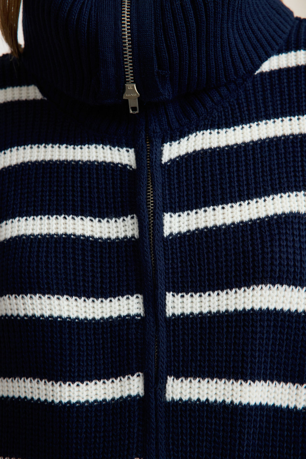 Lacivert*001 Çizgili Geniş Kalıp Devrik Yaka Fermuarlı Triko Hırka TWOAW24HI00072