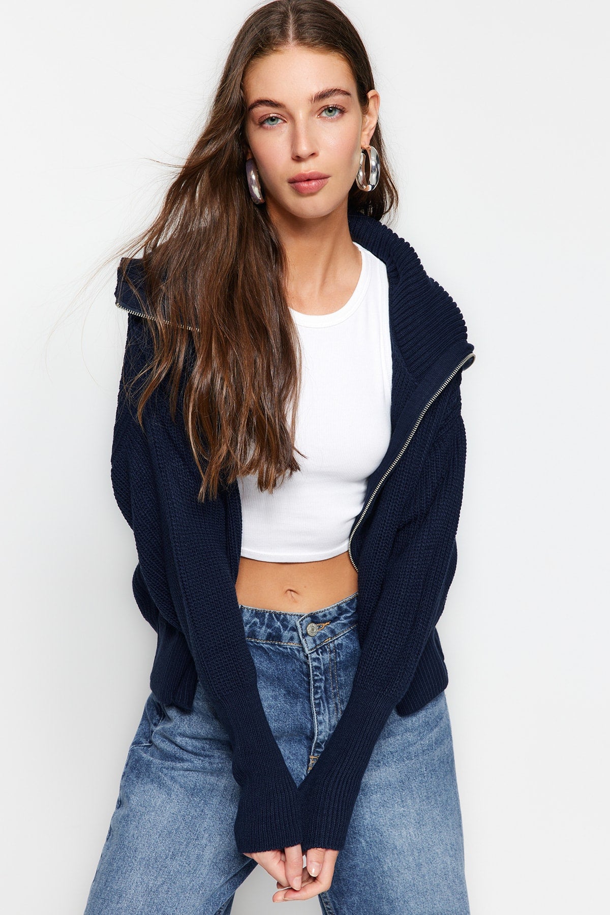 Lacivert Geniş Kalıp Devrik Yaka Fermuarlı Triko Hırka TWOAW24HI00072 Secondary image