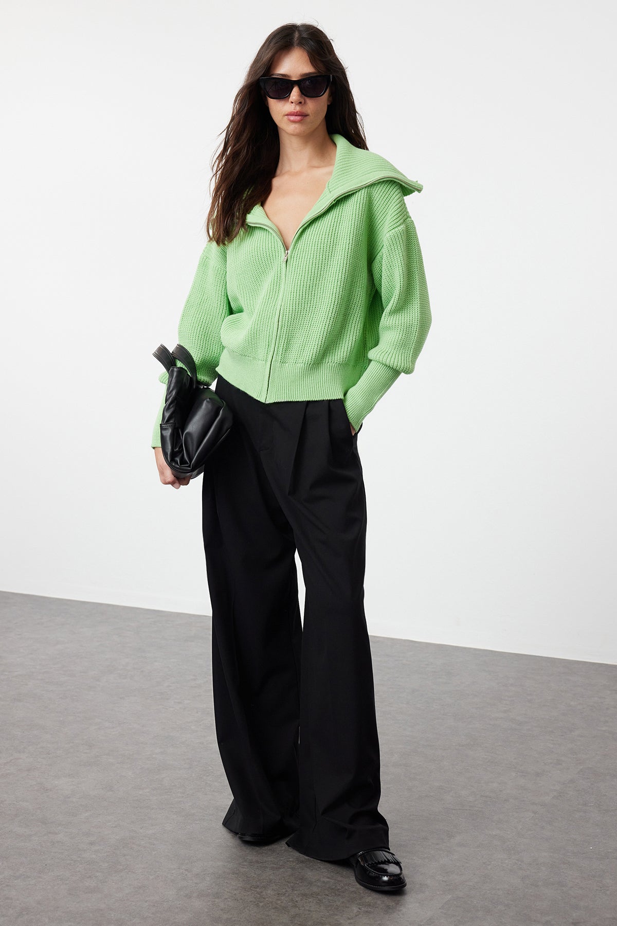 Mint Geniş Kalıp Devrik Yaka Fermuarlı Triko Hırka TWOAW24HI00072