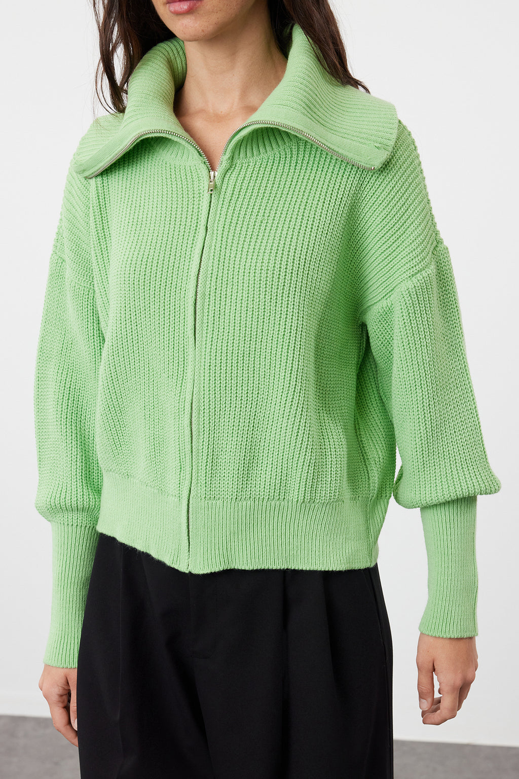 Mint Geniş Kalıp Devrik Yaka Fermuarlı Triko Hırka TWOAW24HI00072