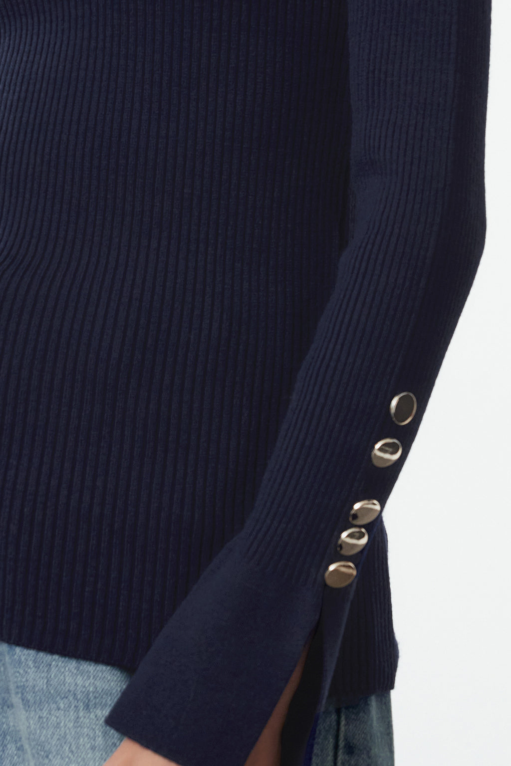 Lacivert Kol Ucu Düğme Detaylı Triko Kazak TWOAW24KZ00309