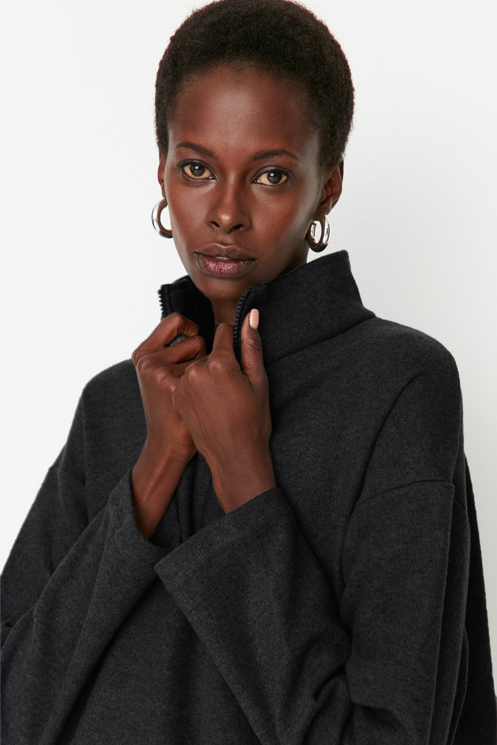 Antrasit Selanik/Triko Görünümlü Fermuarlı Yaka Regular/Normal Kalıp Örme Sweatshirt TWOAW22SW0732