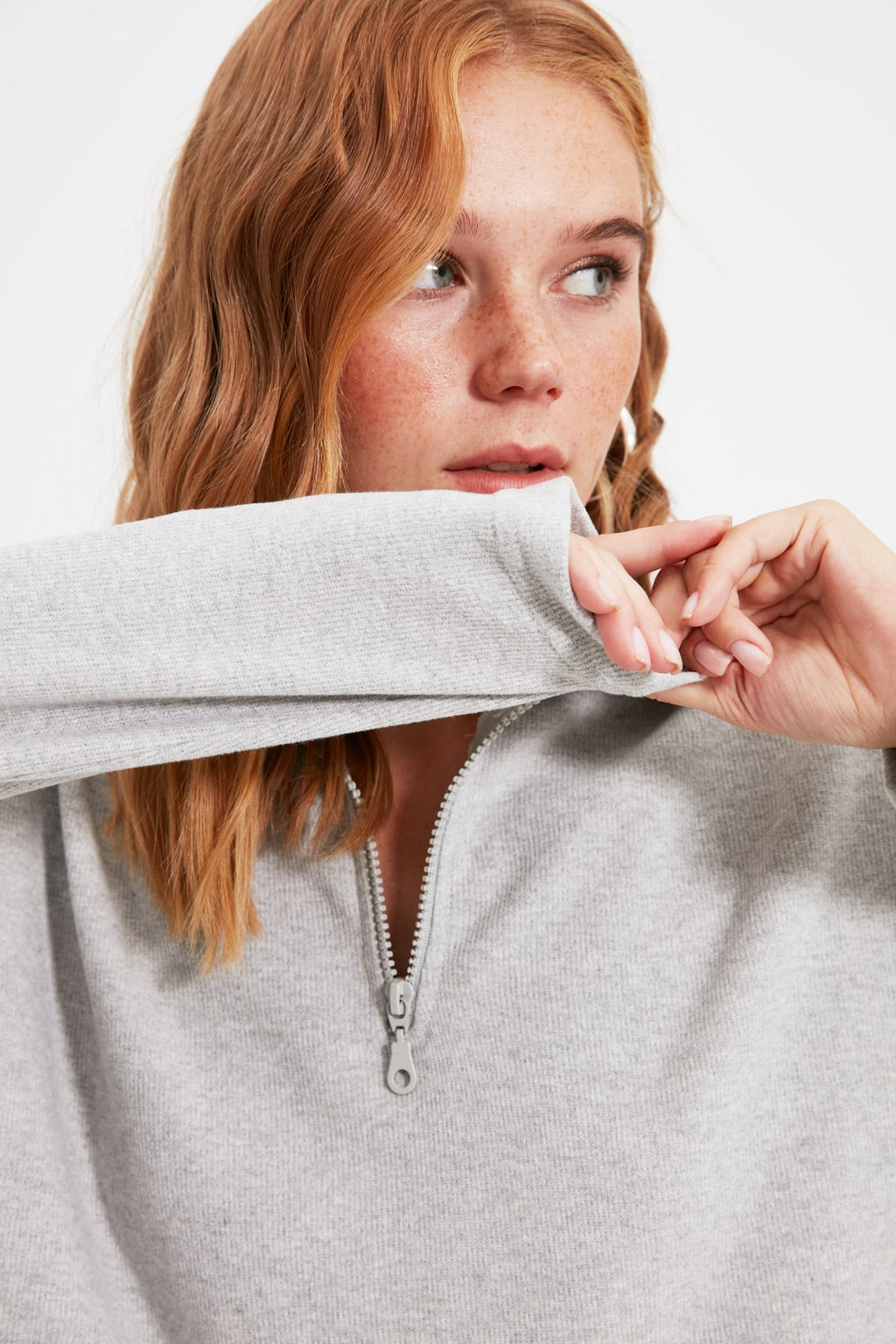 Gri Selanik/Triko Görünümlü Fermuarlı Yaka Regular/Normal Kalıp Örme Sweatshirt TWOAW22SW0732