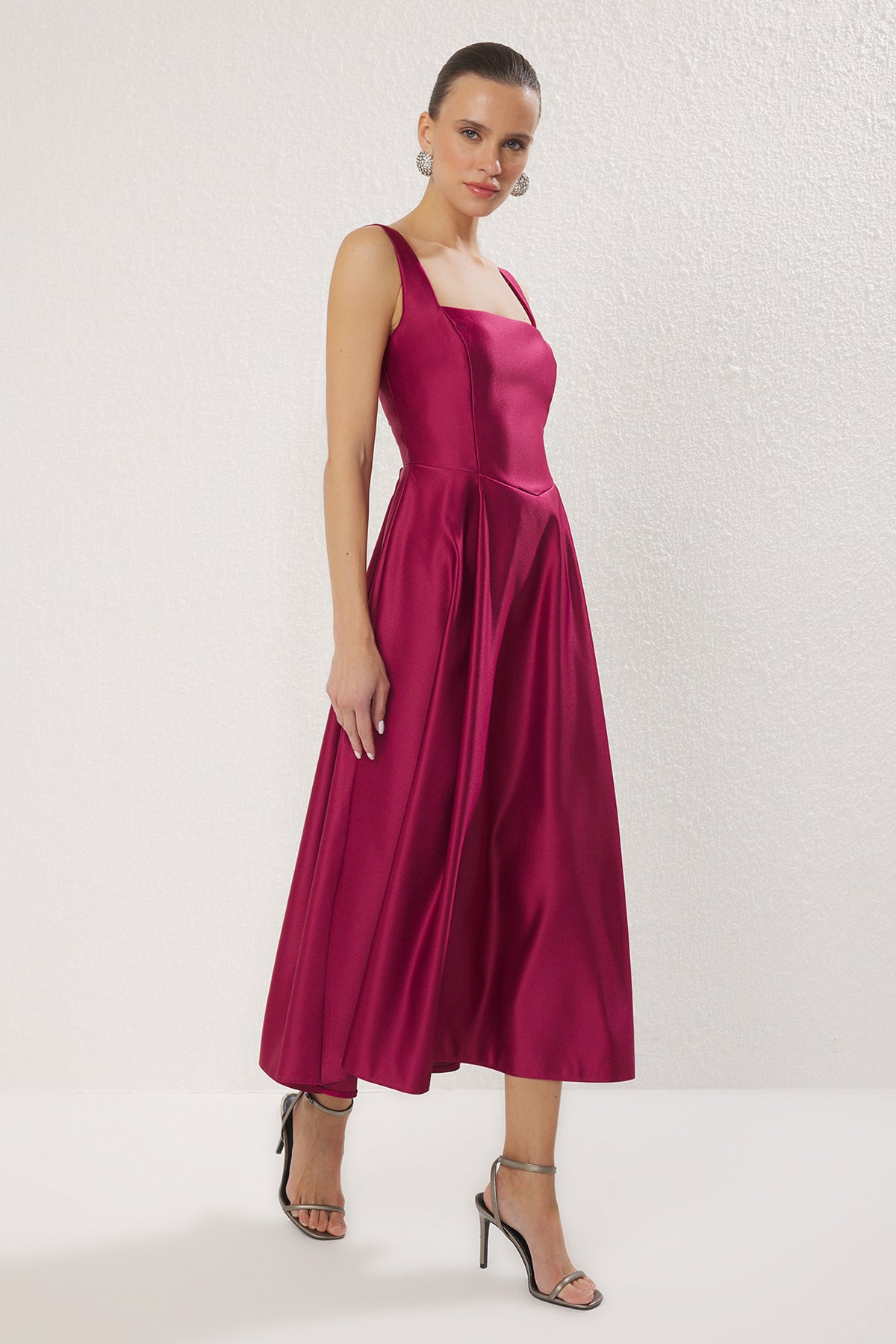 Mürdüm A-Kesim Saten Dokuma Şık Abiye Gece Mezuniyet Elbisesi TPRAW25EL00040 Main image