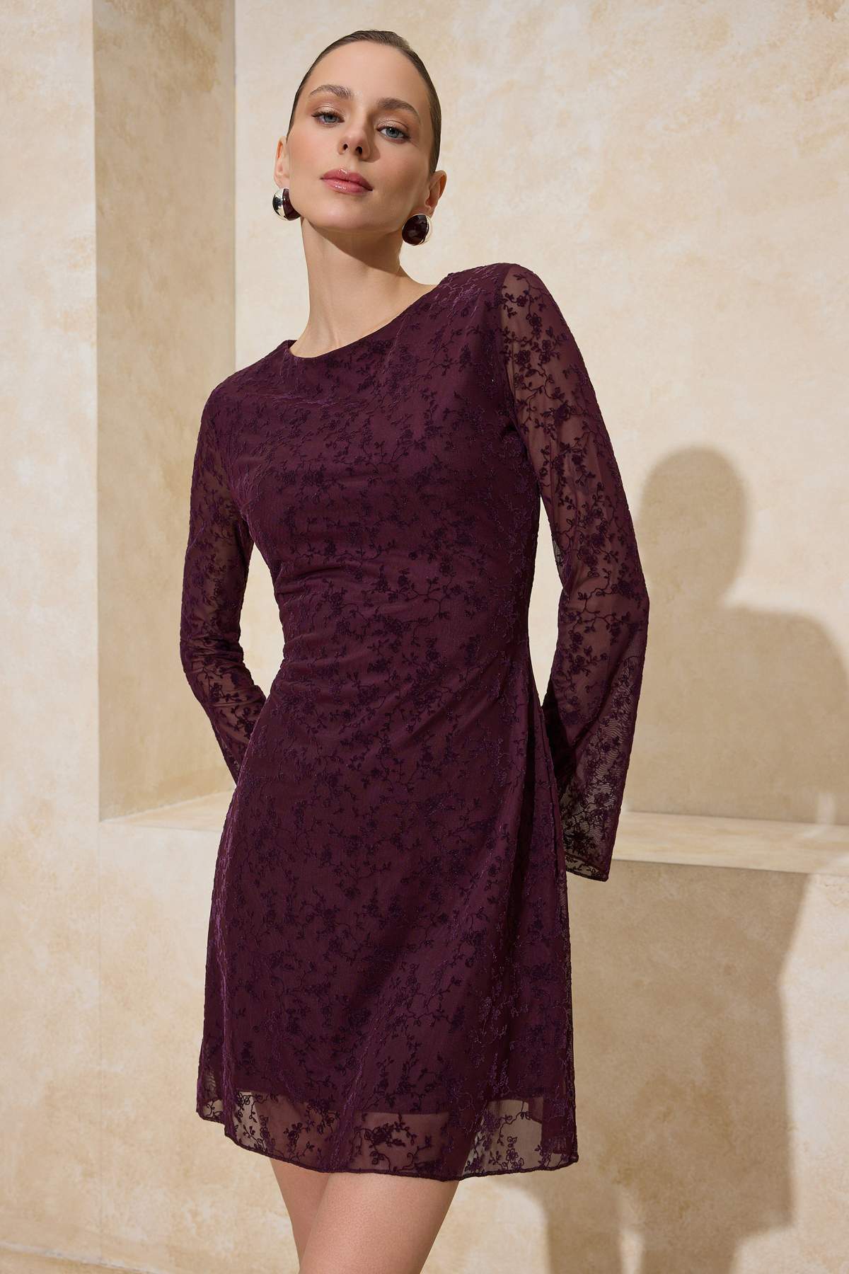 Mürdüm Flok Baskılı Vücuda Oturan Mini Örme Elbise TWOAW25EL00562 Secondary image