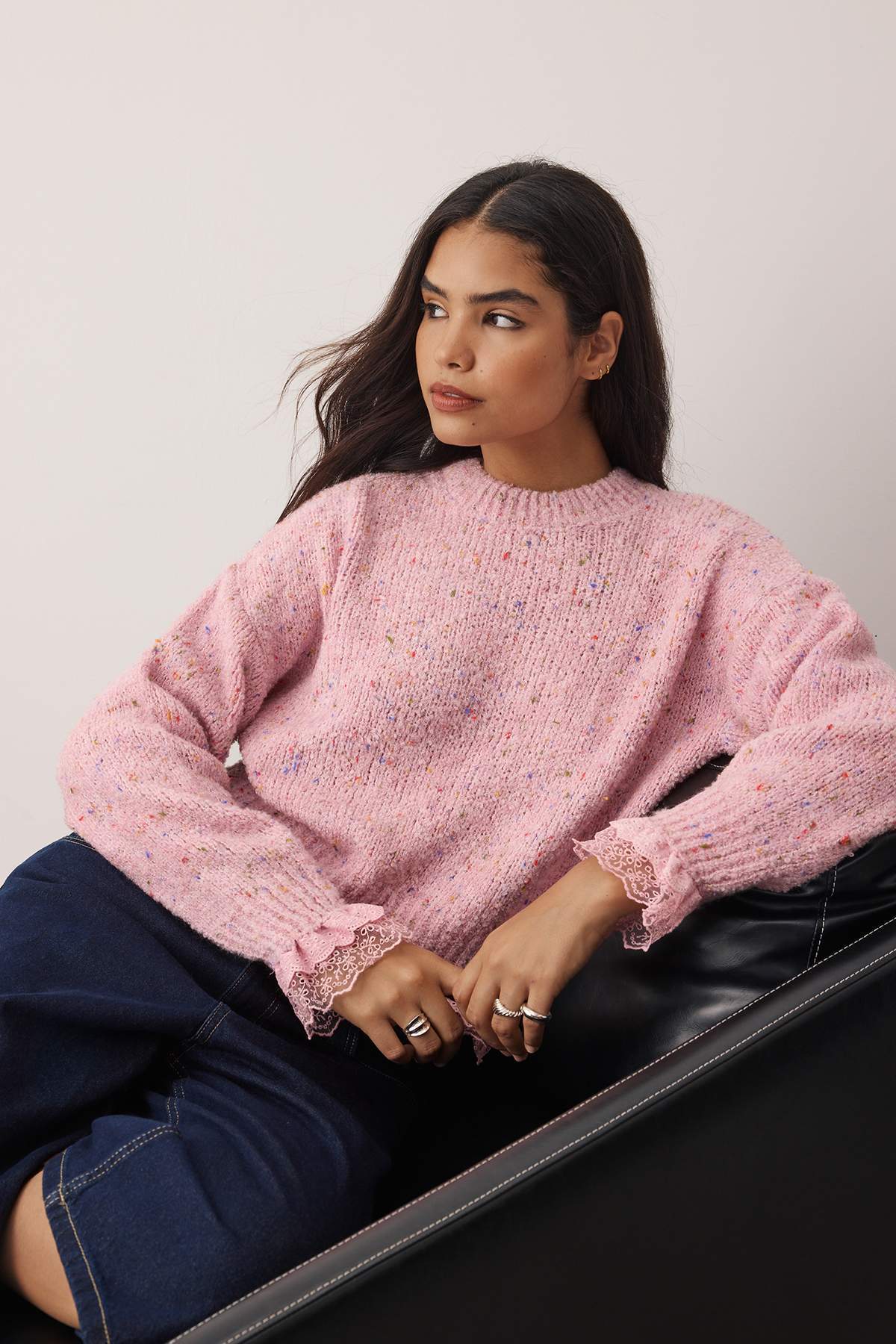 Pembe Nopeli Geniş Kalıp Dantel Garnili Triko Kazak TWOAW26KZ00058 Main image