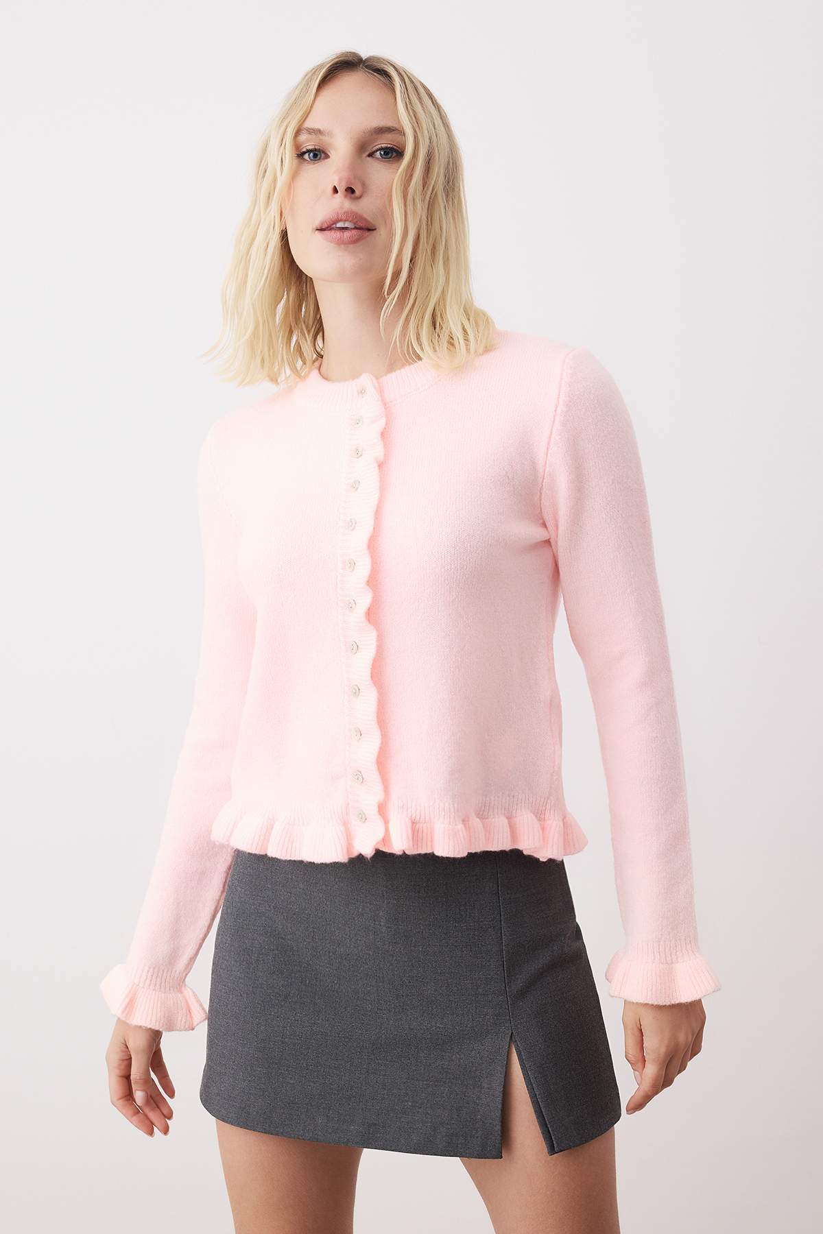 Pembe Düğme Detaylı Yumuşak Dokulu Triko Hırka TWOAW26HI00038 Main image