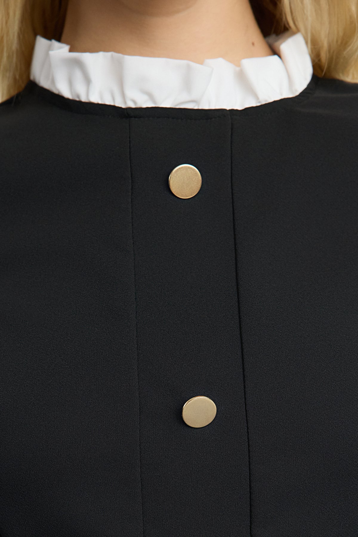 Siyah A Kesim Düğme Detaylı Mini Dokuma Elbise TWOAW25EL00132