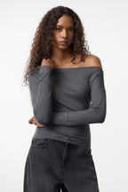 Antrasit Düz Premium Yumuşak Kumaşlı Fitted/Vücuda Oturan Kayık Yaka Örme Bluz TWOAW24BZ00227