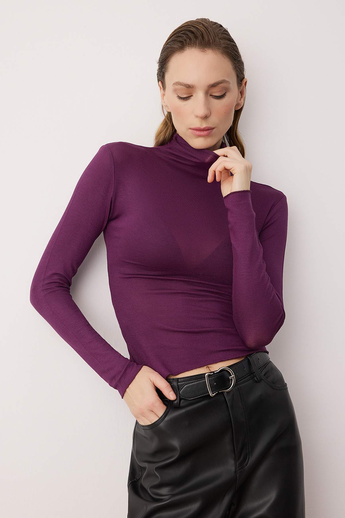 Mor Transparan Dik Yaka Esnek Normal Boy Örme Bluz TWOAW26BZ00266 Main image