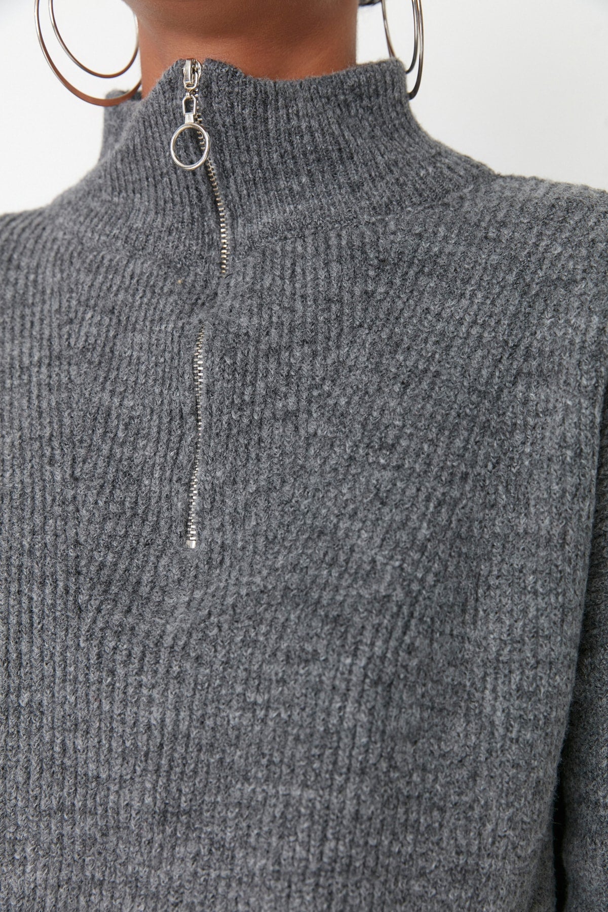 Antrasit Couple Yumuşak Dokulu Fermuarlı Triko Kazak TWOAW20XS0009