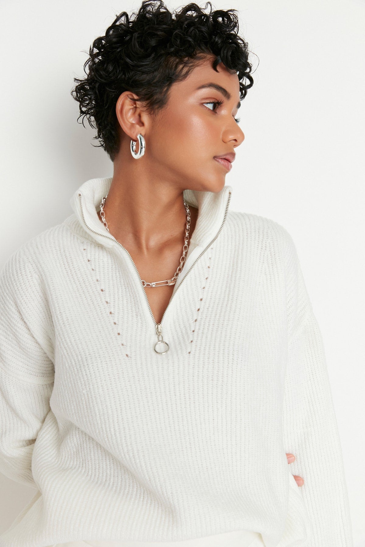 Ekru Yumuşak Dokulu Fermuarlı Triko Kazak TWOAW20XS0009 Secondary image