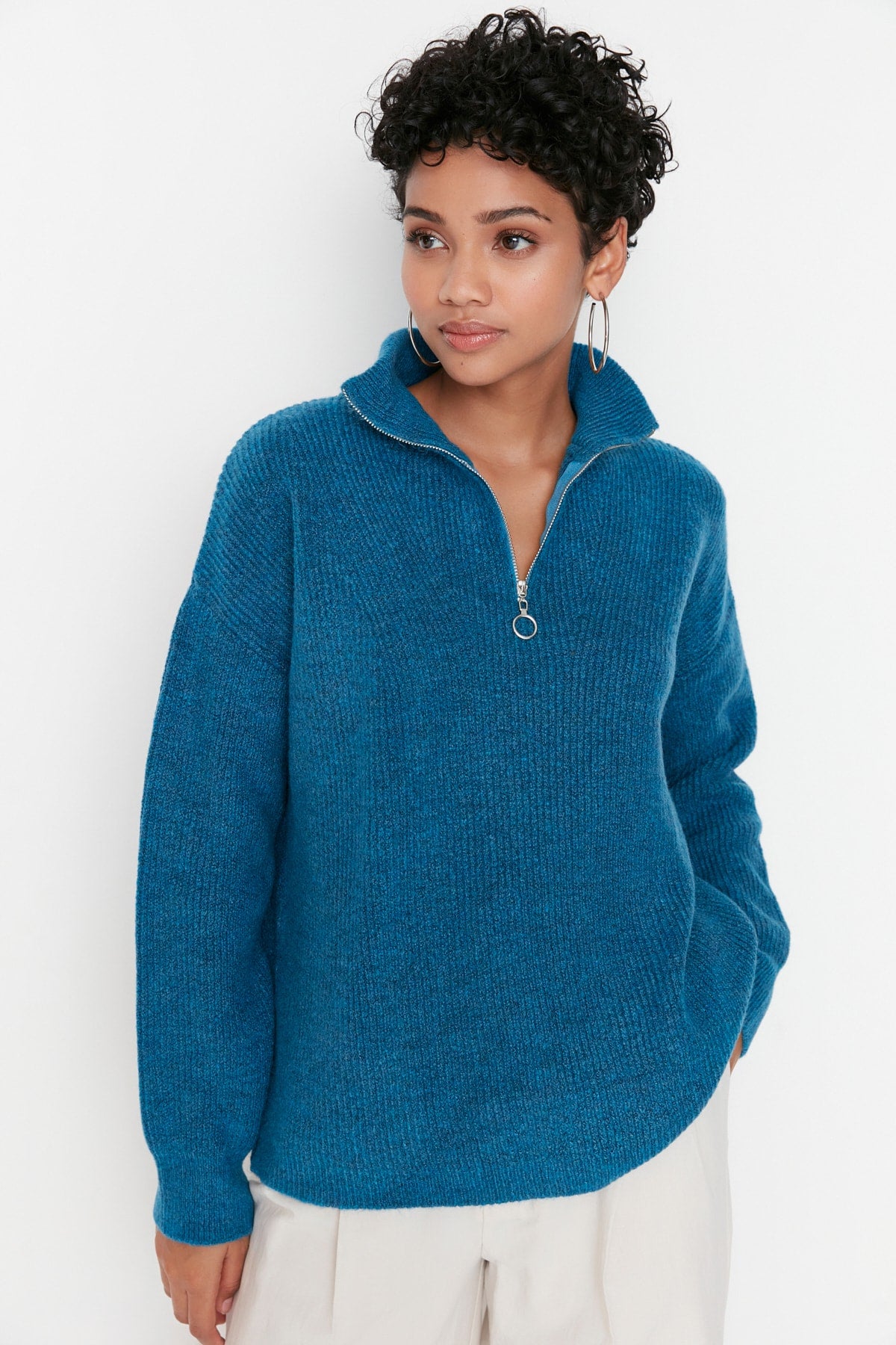 Mavi Yumuşak Dokulu Fermuarlı Triko Kazak TWOAW20XS0009 Secondary image