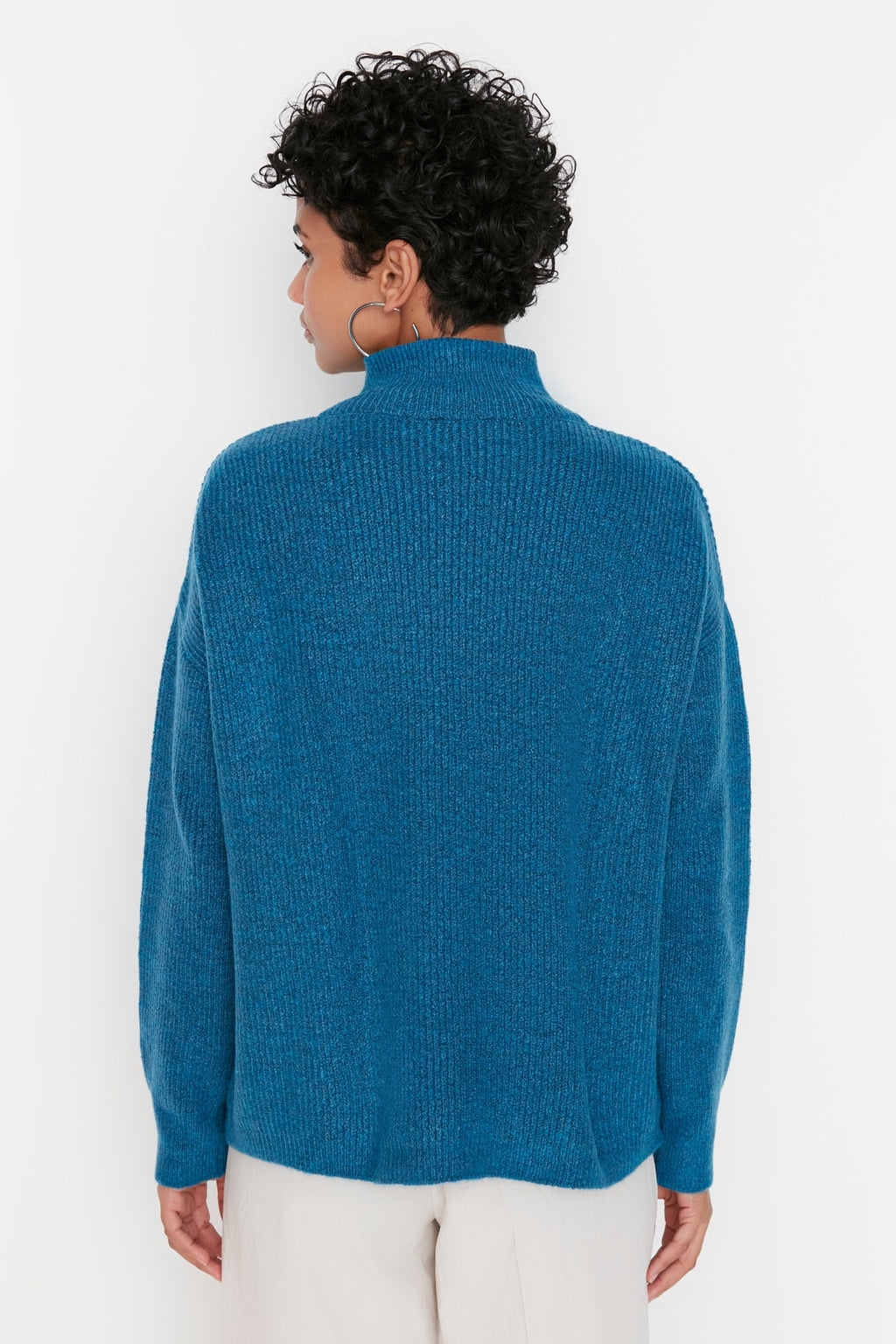 Mavi Yumuşak Dokulu Fermuarlı Triko Kazak TWOAW20XS0009