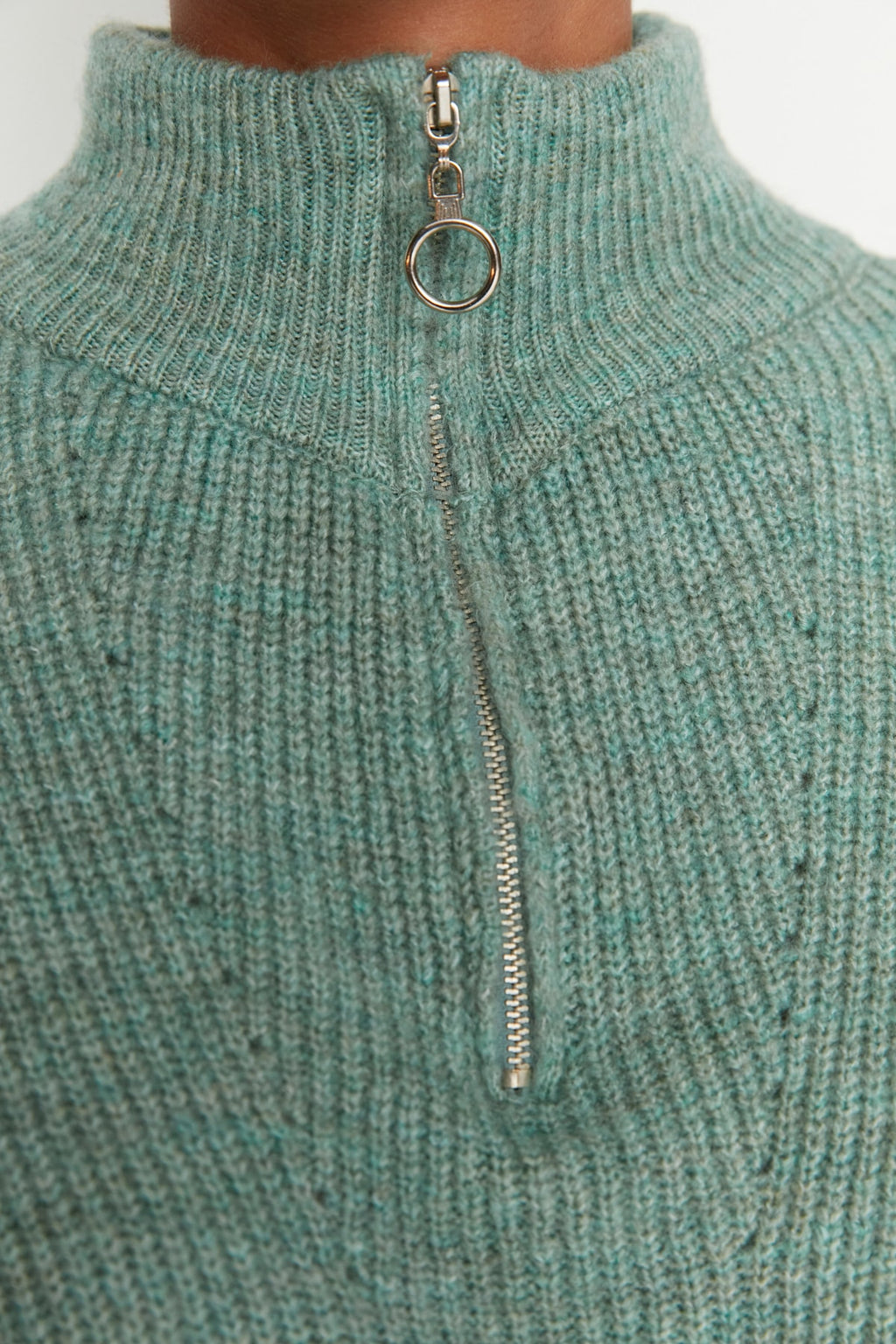 Mint Yumuşak Dokulu Fermuarlı Triko Kazak TWOAW20XS0009