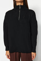 Siyah Yumuşak Dokulu Fermuarlı Triko Kazak TWOAW20XS0009