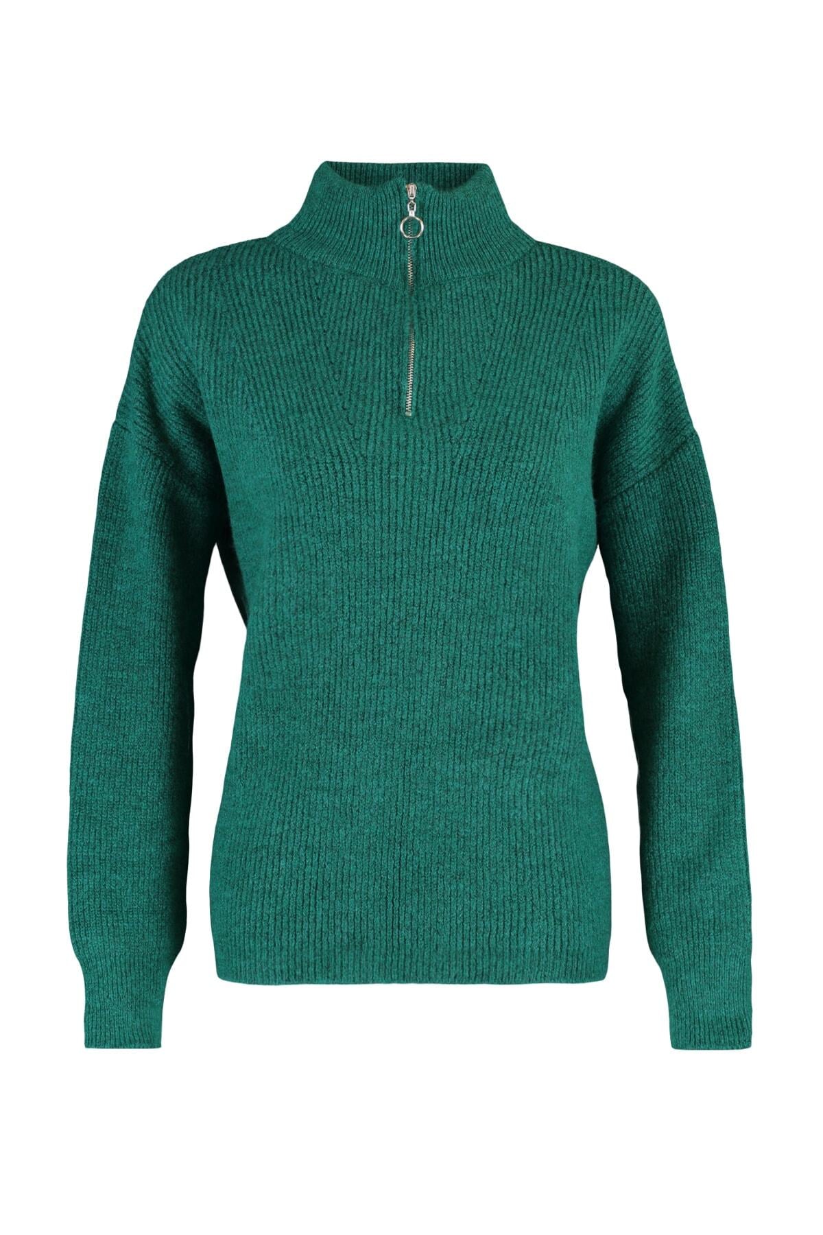 Yeşil Yumuşak Dokulu Fermuarlı Triko Kazak TWOAW20XS0009