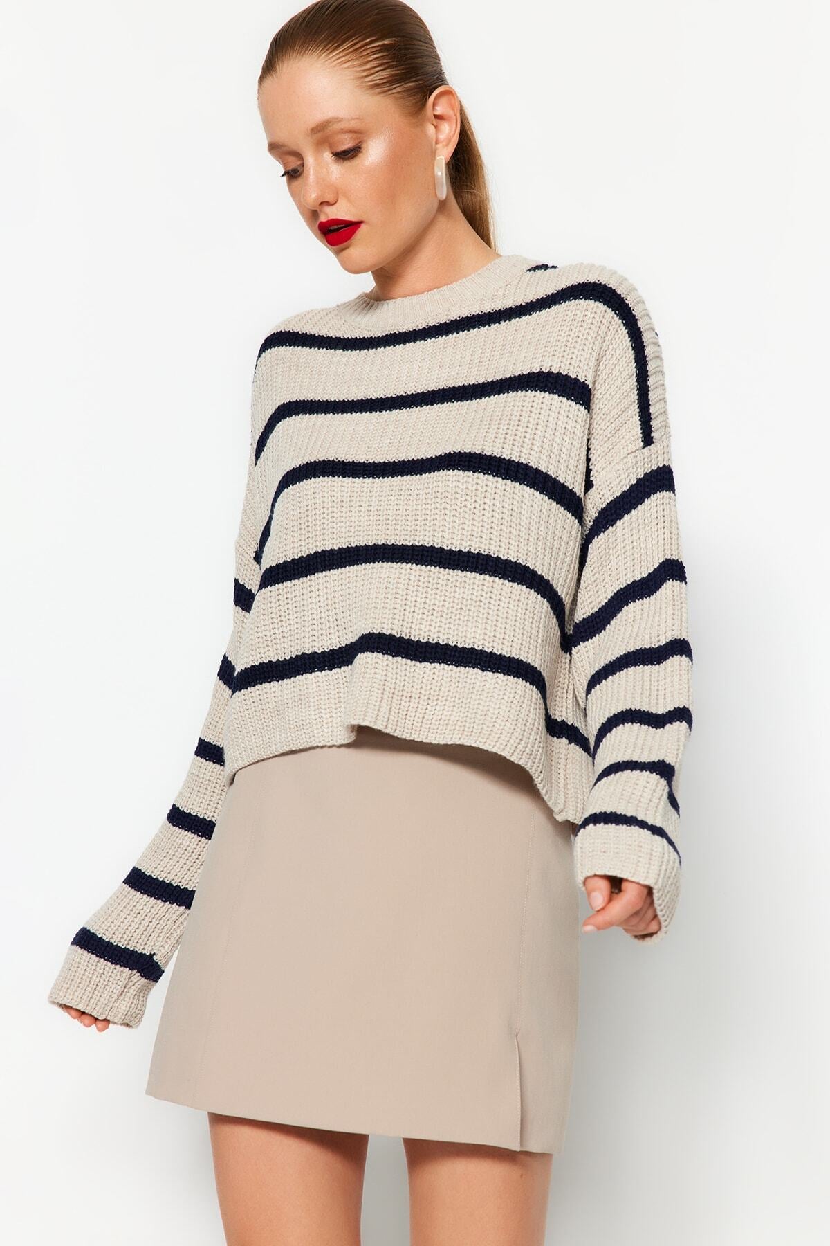 Bej Crop Geniş Kalıp Basic Çizgili Triko Kazak TWOAW23KZ00390 Secondary image