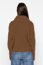 Açık Kahverengi Geniş Kalıp Devrik Yaka Fermuarlı Triko Hırka TWOAW24HI00072