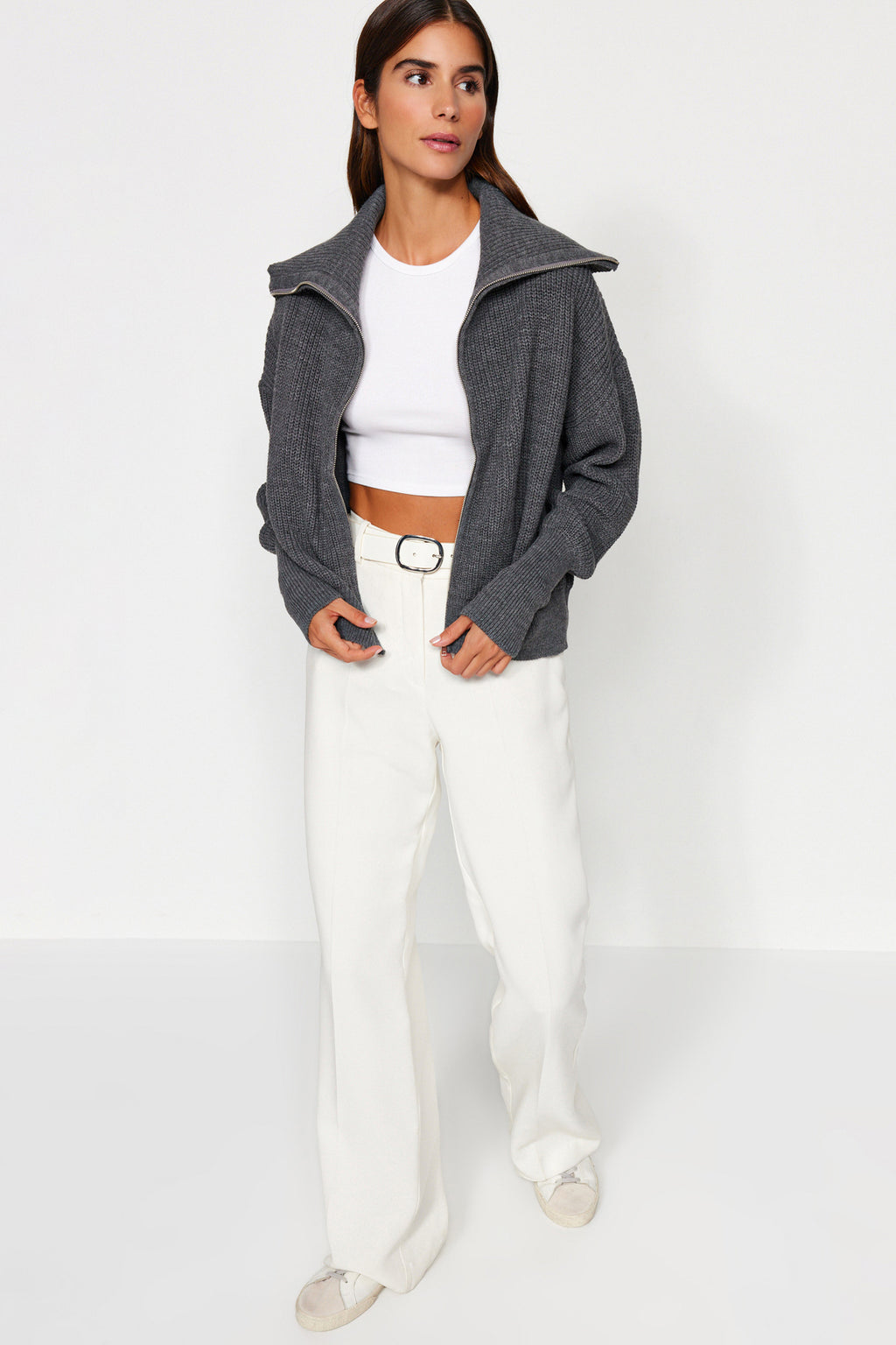 Antrasit Geniş Kalıp Devrik Yaka Fermuarlı Triko Hırka TWOAW24HI00072