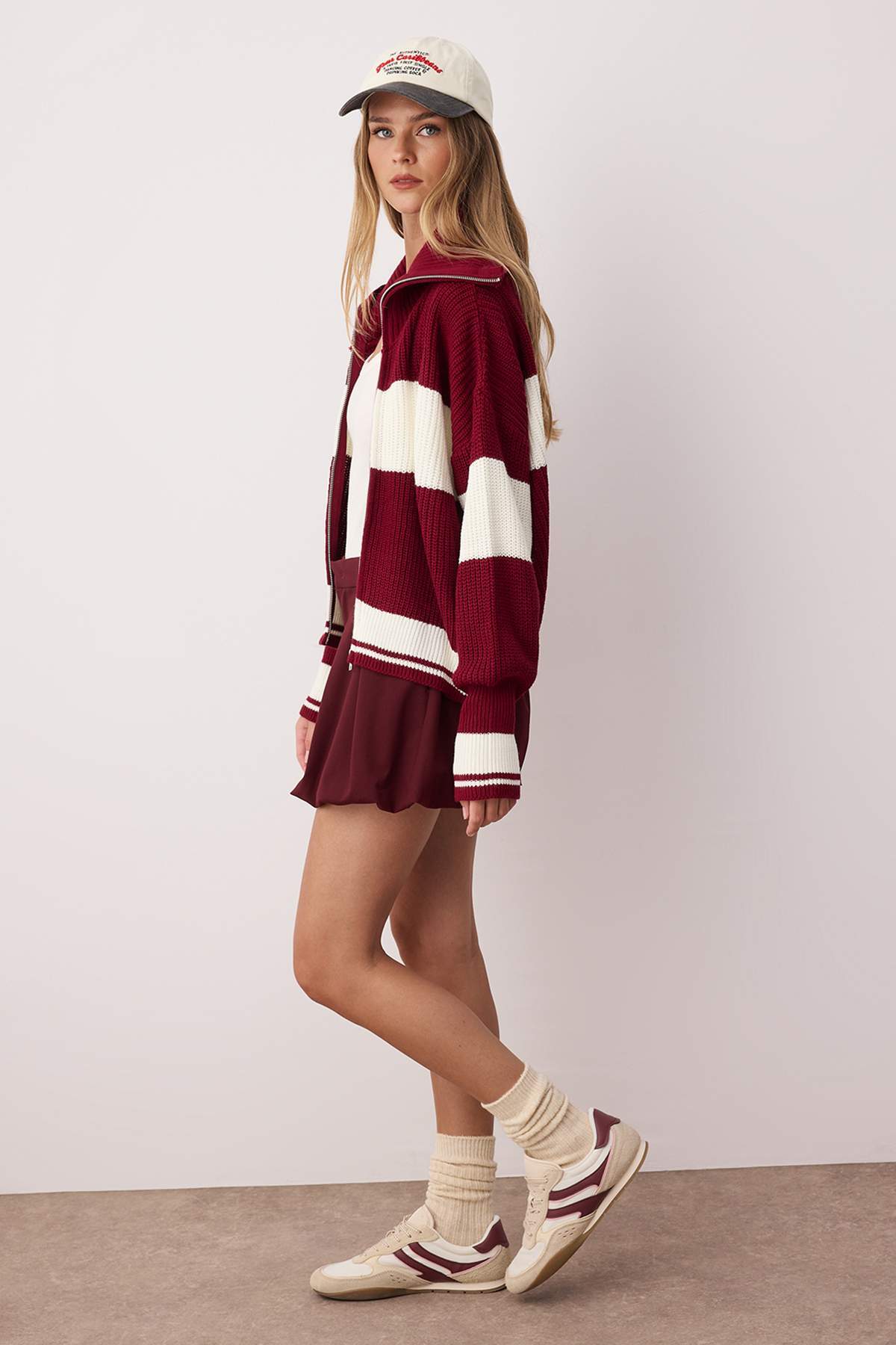 Bordo*001 Geniş Kalıp Çizgili Devrik Yaka Fermuarlı Triko Hırka TWOAW24HI00072 Secondary image