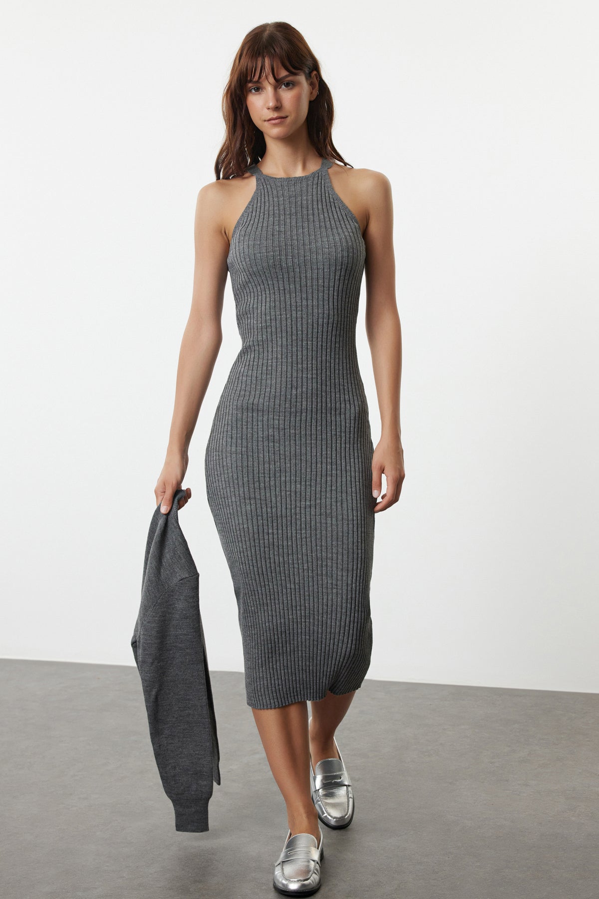 Antrasit 2'li Midi Triko Basic Hırkalı Elbise TWOSS23EL00738 Secondary image