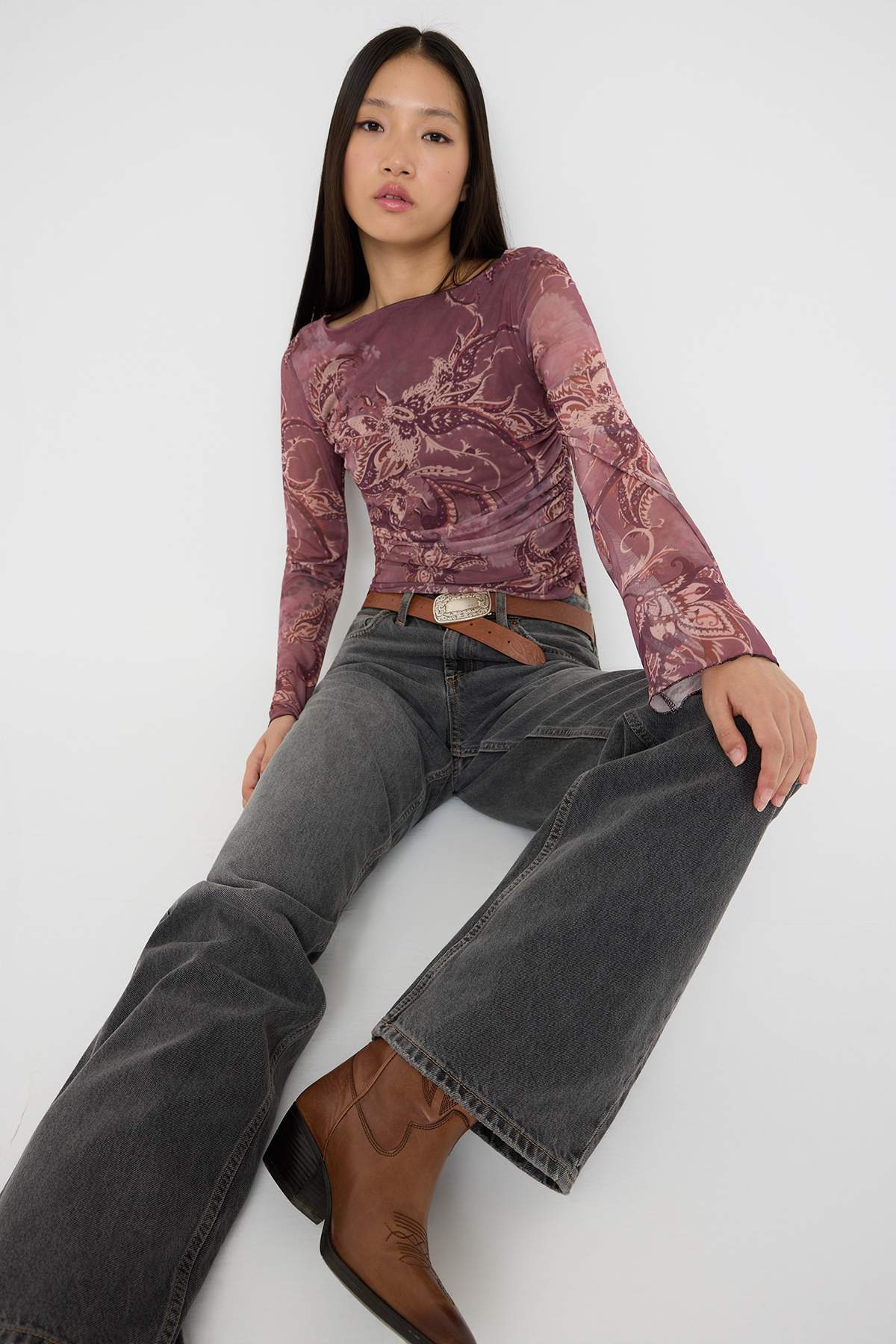 Teen Şal Desenli Kayık Yaka Asimetrik Detaylı Vücuda Oturan Esnek Örme Tül Bluz TWOAW26BZ00128 Secondary image