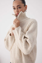 Wardrobe Essentials Taş Fermuarlı Yumuşak Dokulu Geniş Kalıp Triko Hırka|TWOAW26HI00049