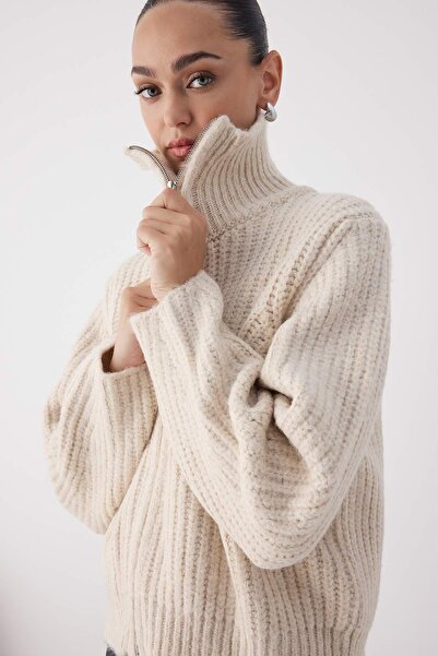 Wardrobe Essentials Taş Fermuarlı Yumuşak Dokulu Geniş Kalıp Triko Hırka|TWOAW26HI00049