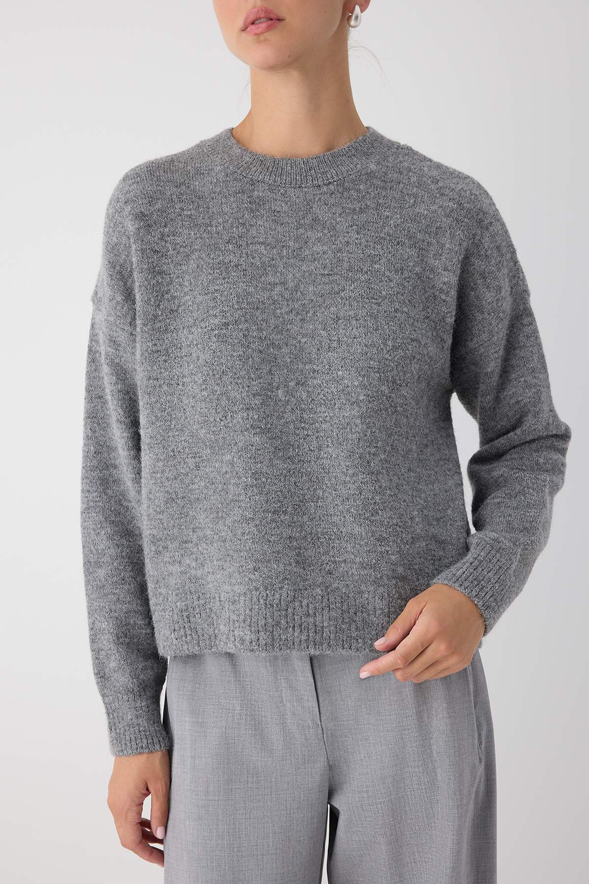 Wardrobe Essentials Antrasit Alpaka Yün Karışımlı Geniş Kalıp Triko Kazak|TWOAW26KZ00080