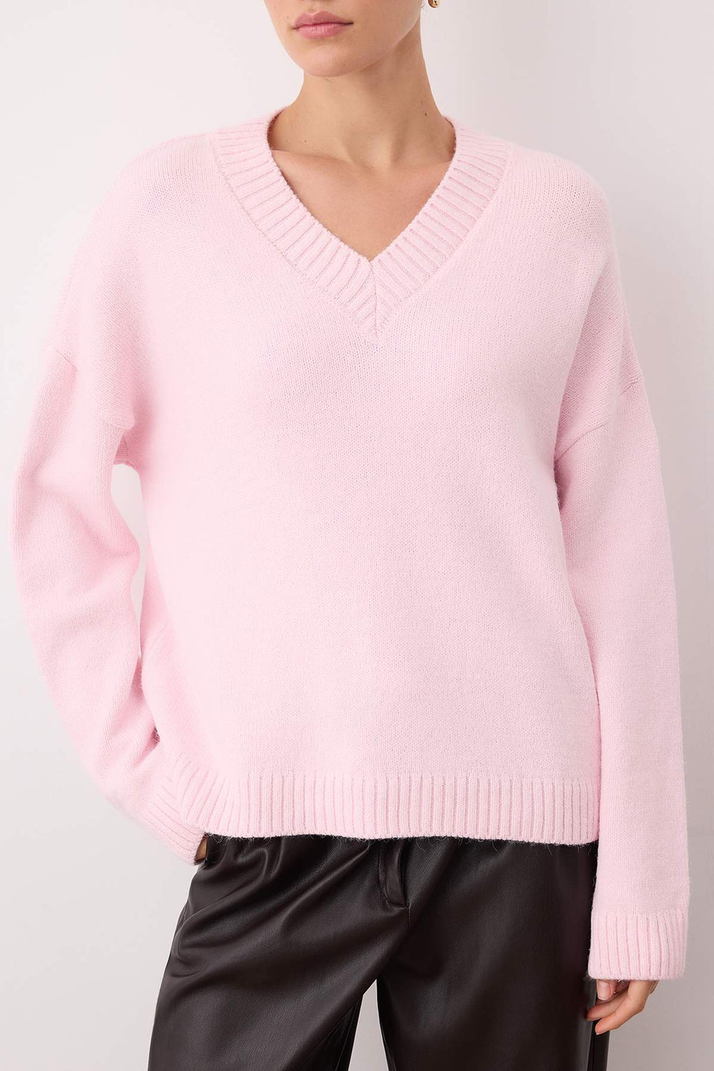 Wardrobe Essentials Pembe Basic Geniş Kalıp Yumuşak Dokulu Triko Kazak | TWOAW26KZ00091