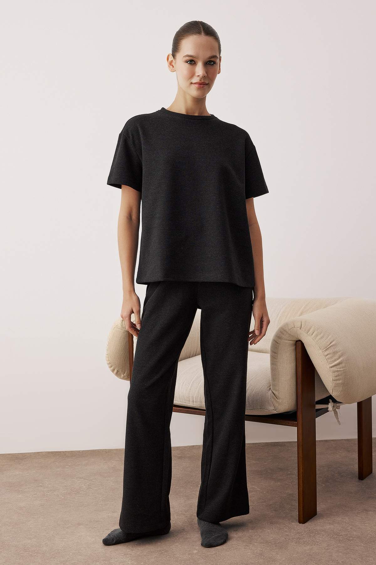 Antrasit Bel Bağlama Detaylı Waffle Örme Pijama Takımı THMAW26PT00050 Main image