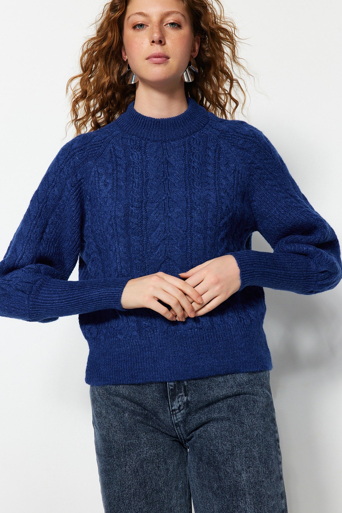 Saks Yumuşak Dokulu Saç Örgülü Triko Kazak TWOAW21KZ0109 Secondary image