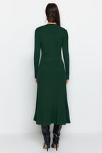 Zümrüt Yeşili Midi Triko Bisiklet Yaka Elbise TWOAW21EL0422