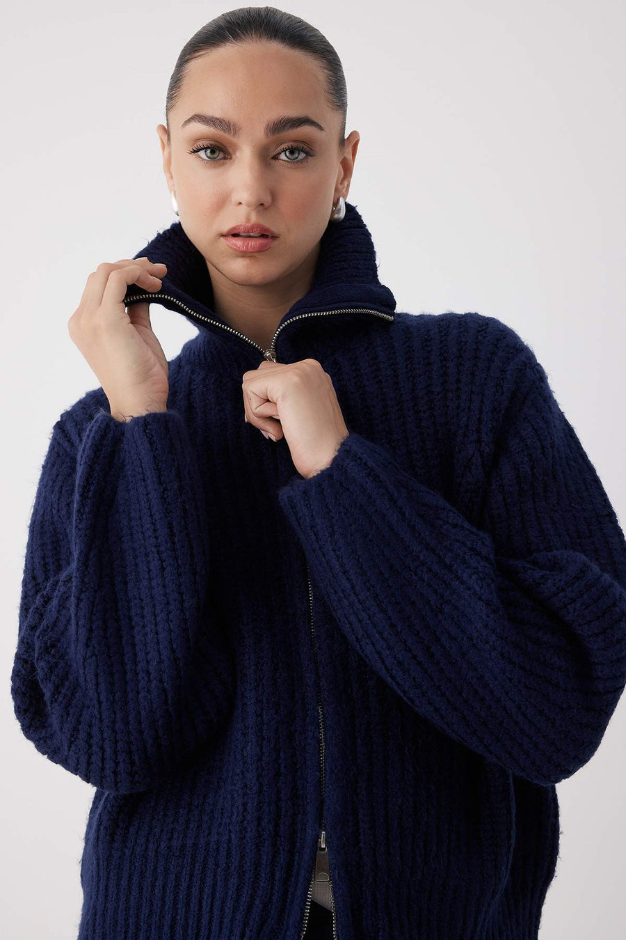 Wardrobe Essentials Navy Zipped Soft Textured Relaxed Fit Knit Cardigan