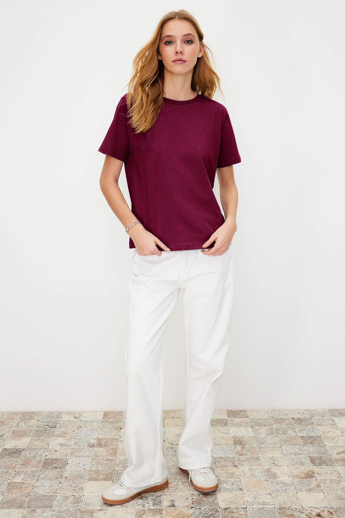 Black 100% cotton basic crew neck knit t-shirt